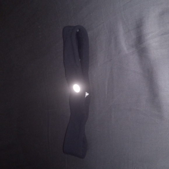 Lululemon sweatband, black - Picture 1 of 4